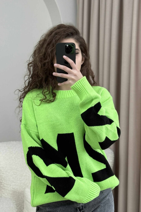 2M FRONT WRITTING KNITTED WOMEN SWEATER LIGHT GREEN/JEZB - 4