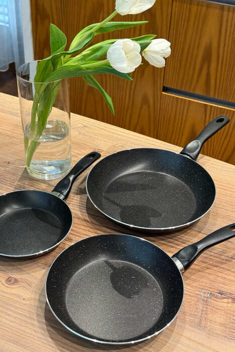 3 PIECES FRYING PAN SET 18-22-26 CM BLACK/ E ZEZE - 1