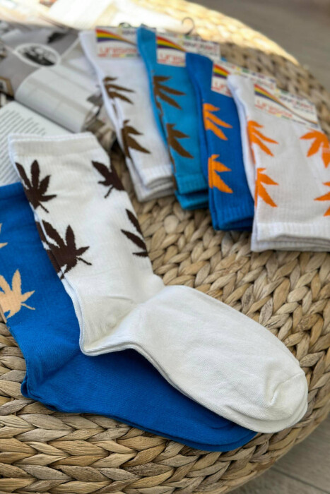 6 PAIR DIFFERENT COLOR UNISEX CREW SOCKS MULTIPLE/SHNGJ - KLAUDIO FASHION