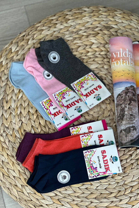 6 PAIR DIFFERENT COLORS WOMAN ANKLE SOCKS MULTIPLE/SHNGJ - KLAUDIO FASHION