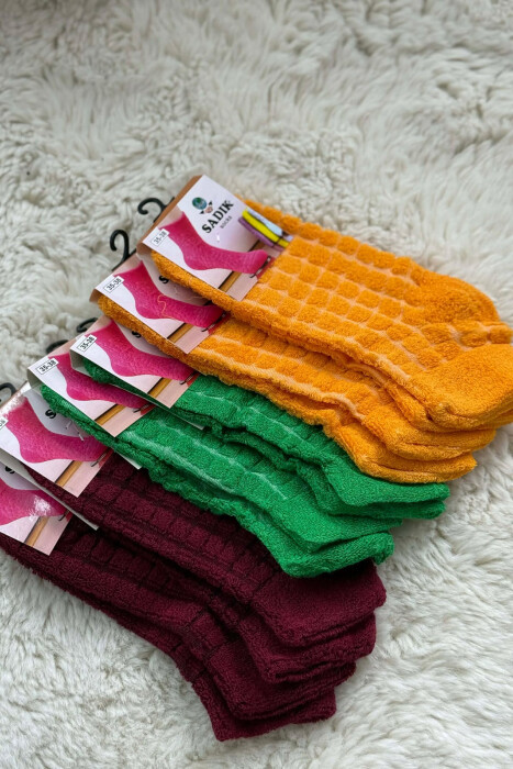6 PAIR DIFFERENT COLORS WOMEN ANKLE SOCKS MULTIPLE/SHNGJ - KLAUDIO FASHION