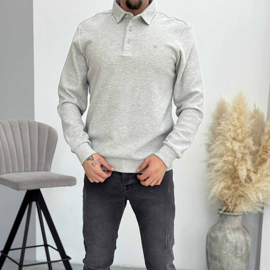 BLUZA ME MËNGË TË GJATA