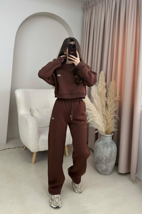 ALO CROPPED SWEATSHIRT+SWEATPANTS FLUFFY WOMEN SET BROWN/KAFE - 1