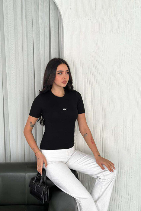 ALO FRONT WRITTING ONE COLOR WOMEN T-SHIRT BLACK/ E ZEZE - 2