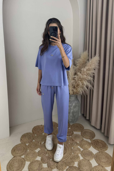 ALO WRITTING T-SHIRT+JOGGERS WOMEN SET LIGHT PURPLE/LEZB - 3