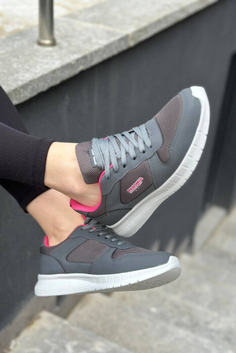 ATLETE ME LIDHSE PËR FEMRA NË NGJYRË GRI TË ERRËT 