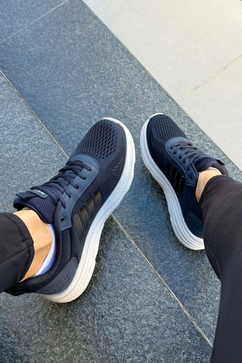 ATLETE ME PLATFORME TE THJESHTE PER FEMRA NE NGJYRE BLU + GRI - 6