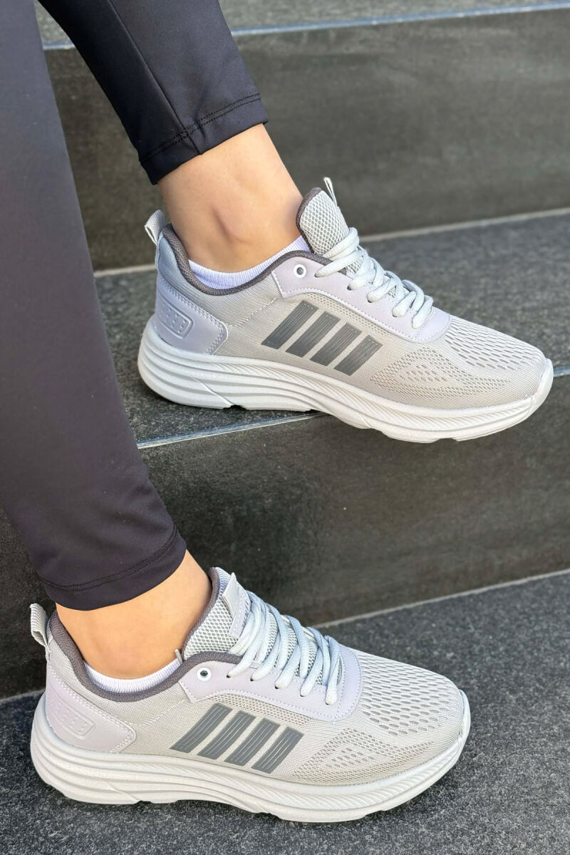 ATLETE ME PLATFORME TE THJESHTE PER FEMRA NE NGJYRE GRI TE ZBARDHUR - 2