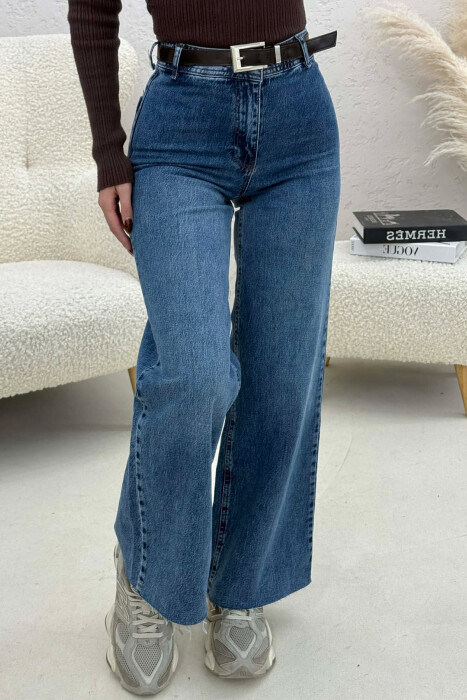 BELT DETAIL SIMPLE WOMEN JEANS BLUE/BLU - KLAUDIO FASHION