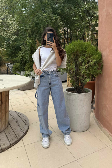 BELT DETAILS BAGGY WOMEN JEANS BABY BLUE/BLU BY - 4