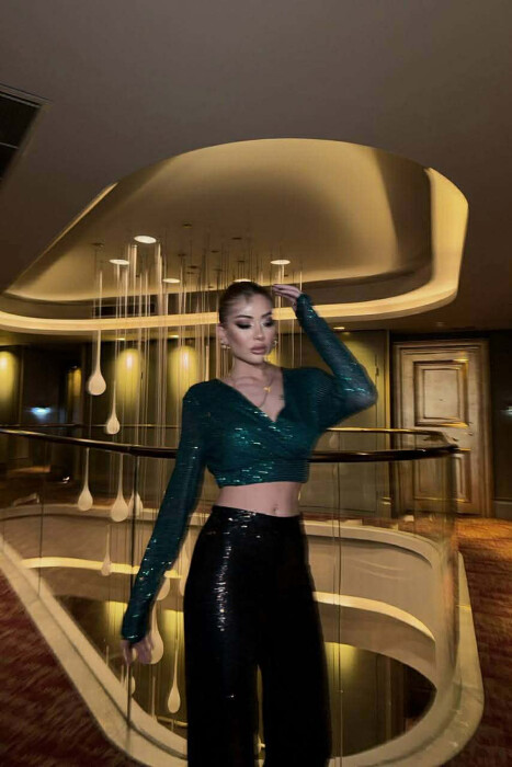 BLUZE E SHKURTER PER FEMRA NE NGJYRE JESHILE - 2