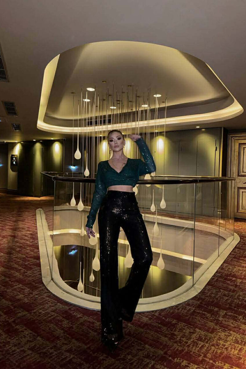 BLUZE E SHKURTER PER FEMRA NE NGJYRE JESHILE - 3