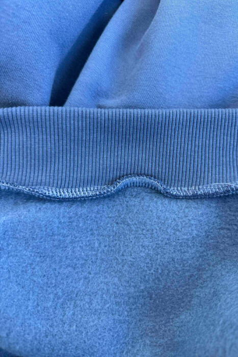 BLUZË E THJESHTË NJË NGJYRËSHE ME PUSH PËR MESHKUJ NË NGJYRËN BLU - 4