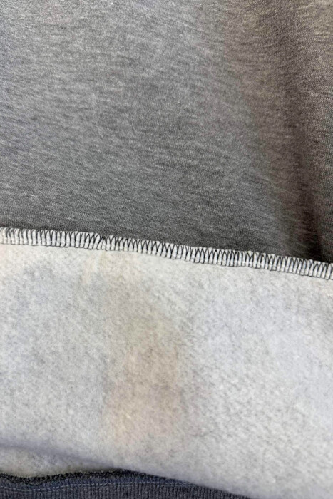 BLUZË E THJESHTË NJË NGJYRËSHE ME PUSH PËR MESHKUJ NË NGJYRËN GRI - 3