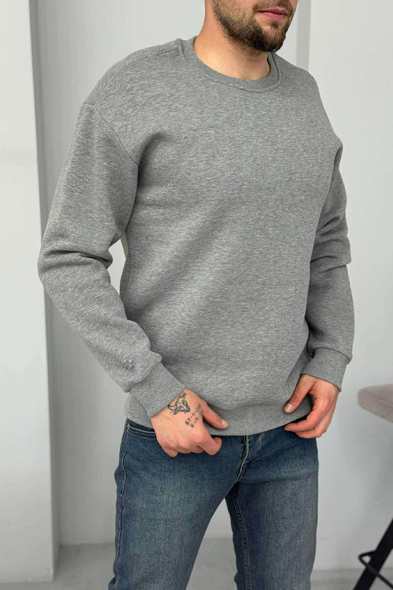 BLUZË E THJESHTË NJË NGJYRËSHE ME PUSH PËR MESHKUJ NË NGJYRËN GRI - 4