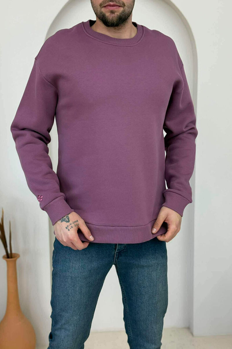 BLUZË E THJESHTË NJË NGJYRËSHE ME PUSH PËR MESHKUJ NË NGJYRËN LEJLA - 3