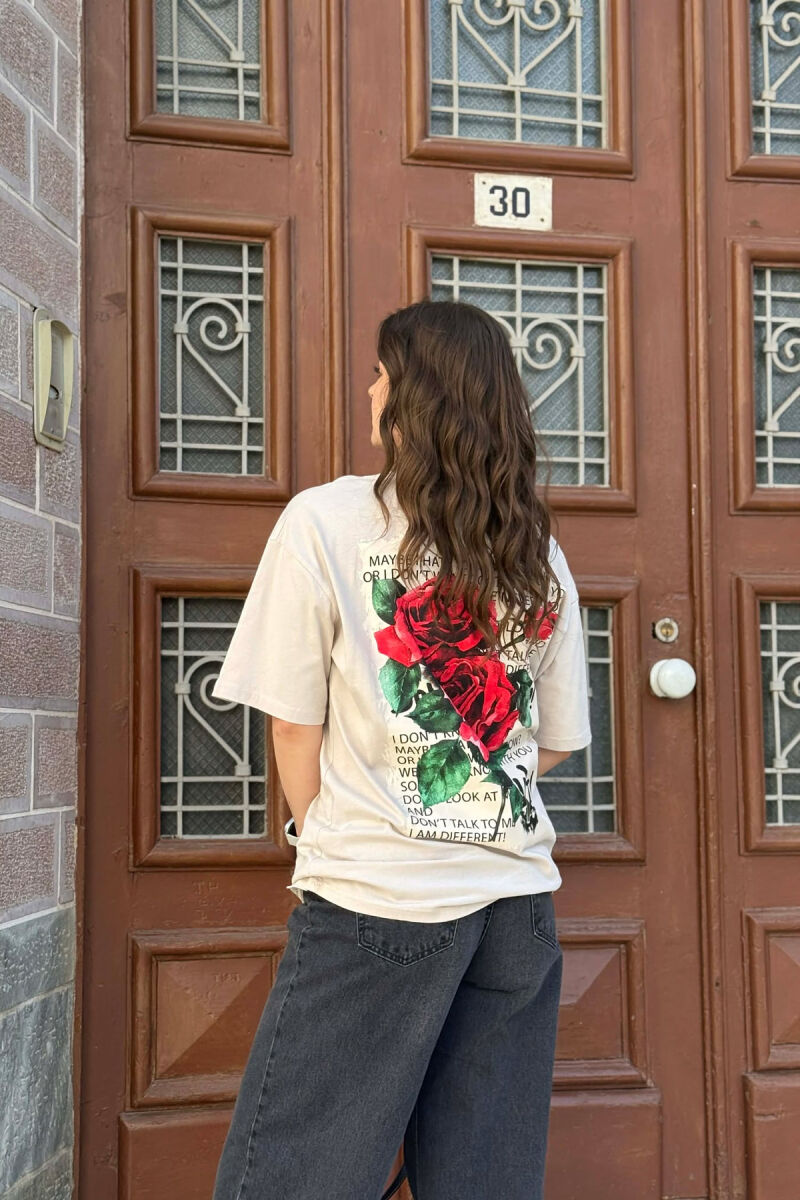 BLUZË E THJESHTË PËR FEMRA NË NGJYRË BEZHE TE ZBARDHUR+ 6 PALE CORAPE DHURATE - 2