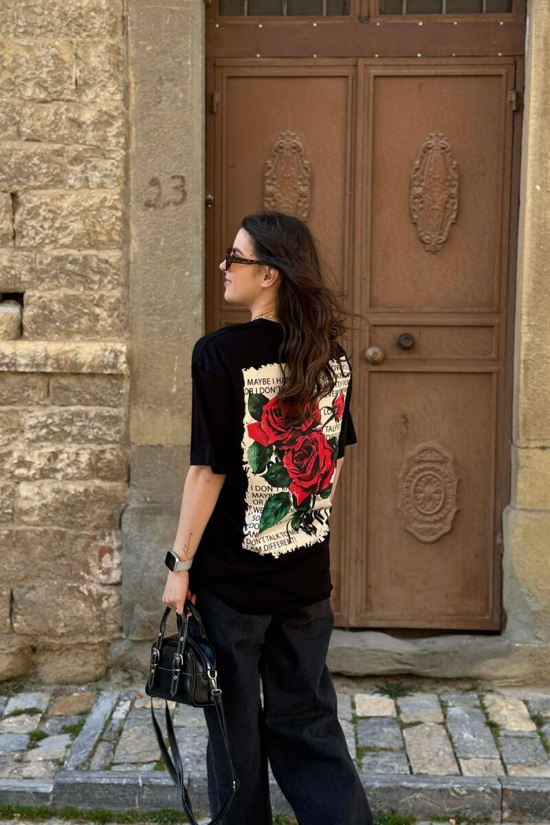 BLUZË E THJESHTË PËR FEMRA NË NGJYRË TE ZEZE+ 6 PALE CORAPE DHURATE - 2