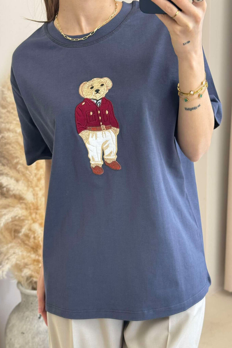 BLUZË ME IMAZHIN E ARUSHIT PËR FEMRA NË NGJYRËN GRI E ERRËT - 9