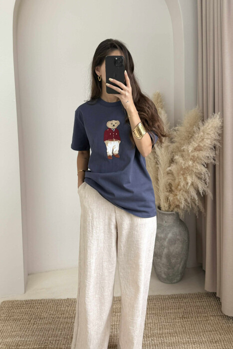 BLUZË ME IMAZHIN E ARUSHIT PËR FEMRA NË NGJYRËN GRI E ERRËT - KLAUDIO FASHION