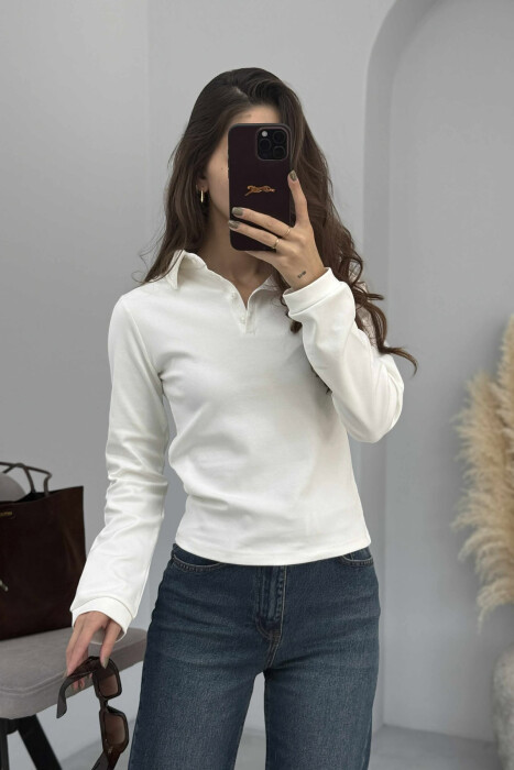 BLUZE ME JAKE POLO DHE BUTONA PER FEMRA NE NGJYRE TE BARDHE 