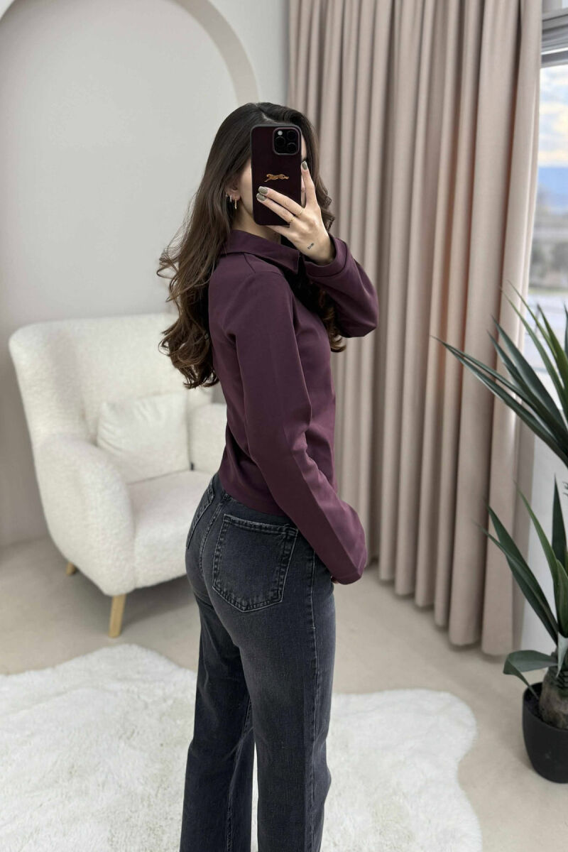 BLUZE ME JAKE POLO DHE BUTONA PER FEMRA NE NGJYRE VISHNJE TE ERRET - 4