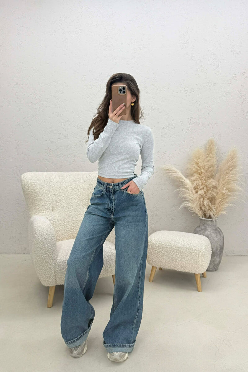 BLUZE ME JAKE TE RRUMBULLAKET PER FEMRA NE NGJYRE GRI TE ZBARDHUR - 3