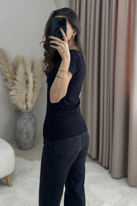 BLUZË PËR FEMRA ME MËNGË TË SHKURTERA NË NGJYRË TË ZEZË - 2