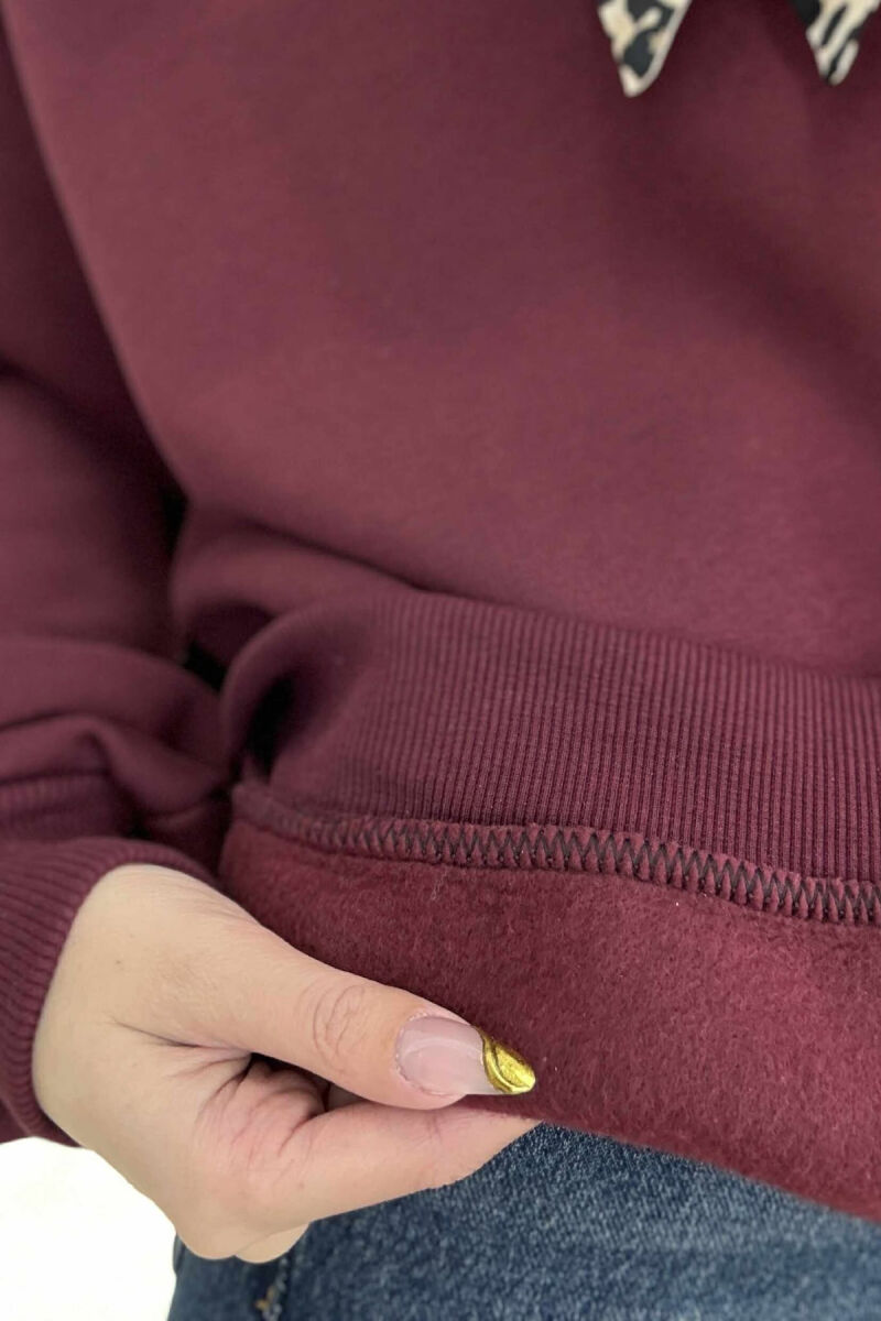 BLUZE ME PUSH ME DETAJIN E SHALLIT DHE IMAZHIN E LEOPARDIT PER FEMRA NE NGJYRE VISHNJE - 3