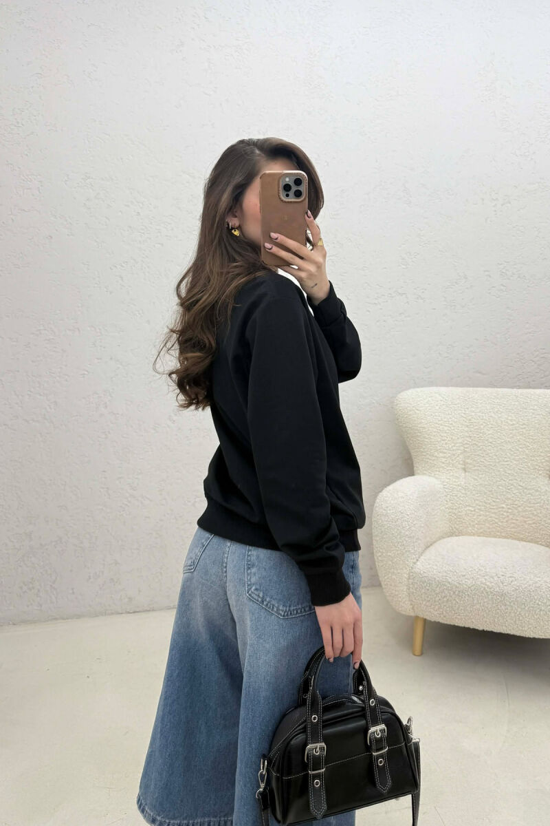 BLUZE NJE NGJYRESHE E THJESHTE PER FEMRA NE NGJYRE TE ZEZE - 4