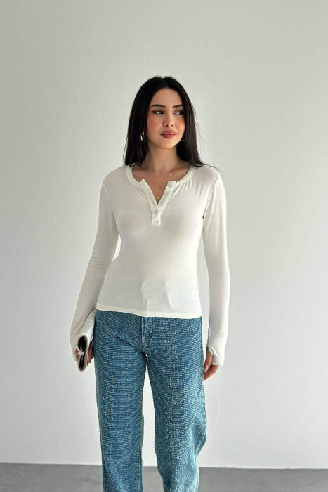 BLUZE NJE NGJYRESHE ME BUTONA PER FEMRA NE NGJYRE TE BARDHE - 2