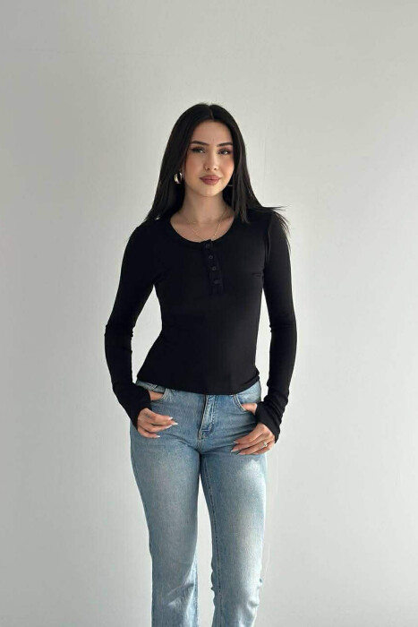 BLUZE NJE NGJYRESHE ME BUTONA PER FEMRA NE NGJYRE TE ZEZE - 1