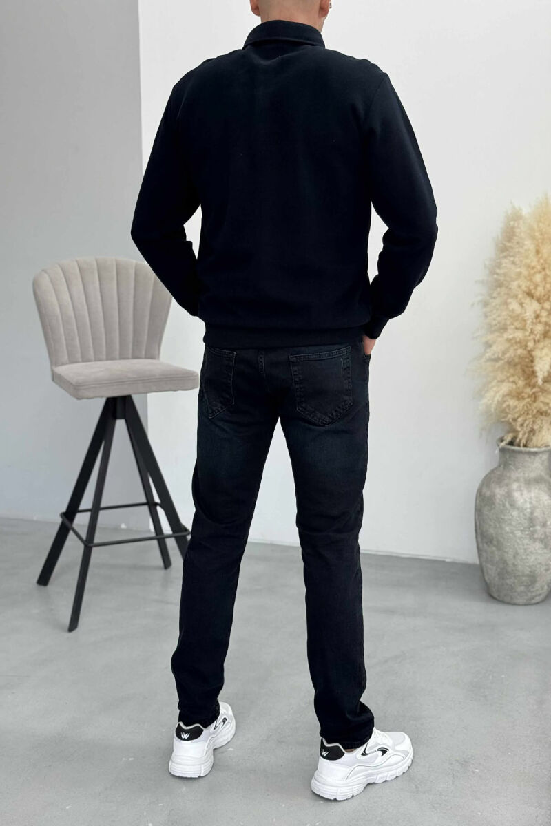 BLUZË NJË NGJYRËSHE ME JAKË POLO DHE BUTONA PËR MESHKUJ NË NGJYRËN BLU TË ERRËT - 3