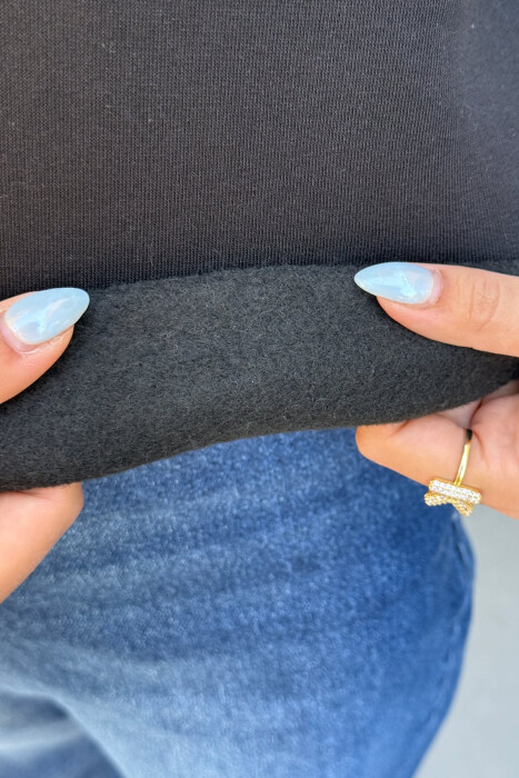 BLUZË NJË NGJYRËSHE ME PUSH PËR FEMRA NË NGJYRË TË ZEZË - 6