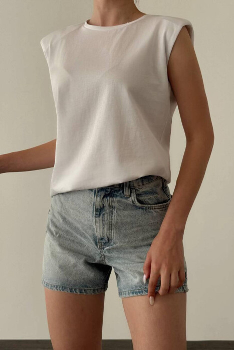 BLUZË NJËNGJYRËSHE PËR FEMRA NË NGJYRËN E BARDHË 