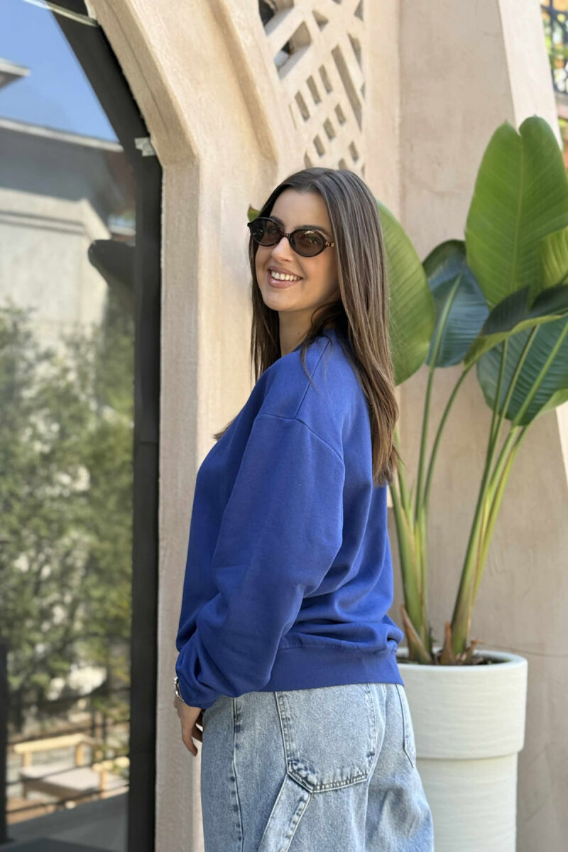 BLUZË NJËNGJYRËSHE ME PUSH DHE JAKË TË RRUMBULLAKËT PËR FEMRA NË NGJYRËN BLU - 4