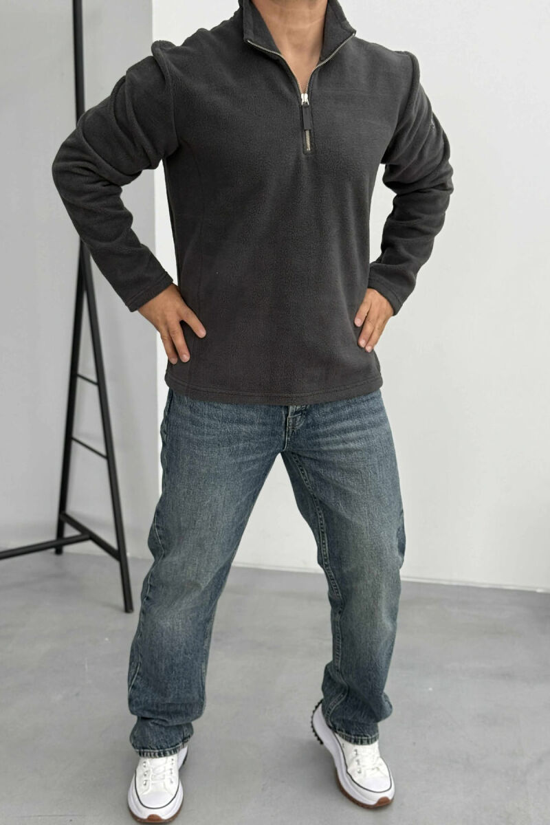 BLUZË POLARE NJË NGJYRËSHE ME JAKË ME ZINXHIR PËR MESHKUJ NË NGJYRËN GRI TË ERRËT - 1