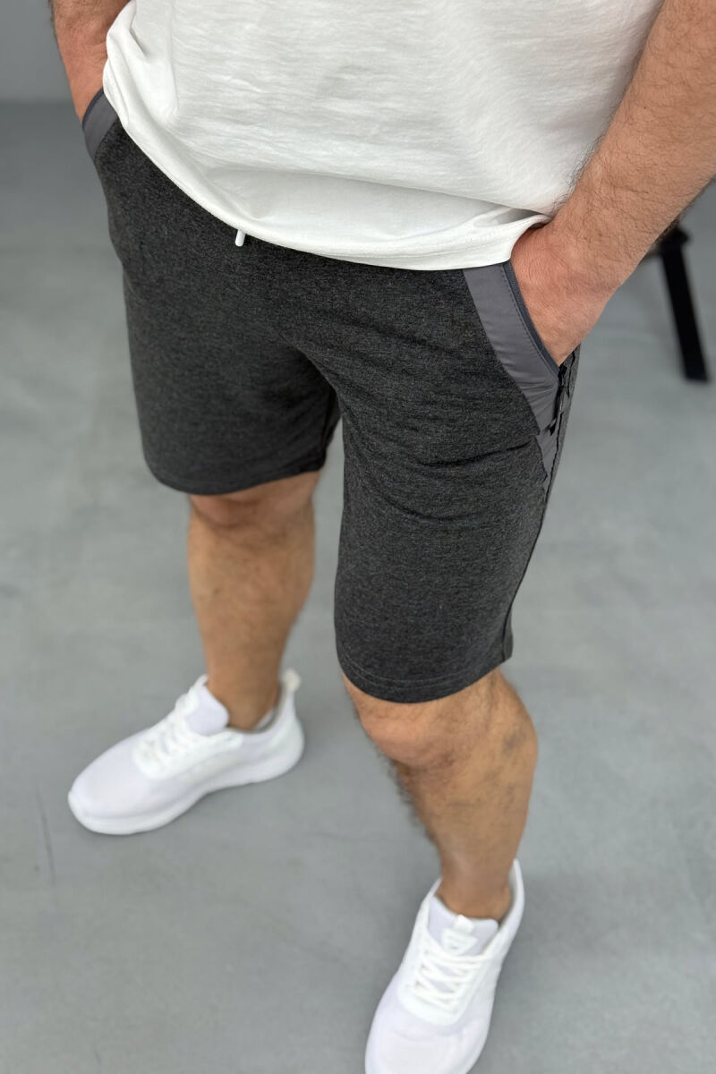 BROKED RULES WRITTING ZIPPER POCKETS MEN SHORT SWEATPANTS DARK GREY/GEE - 2