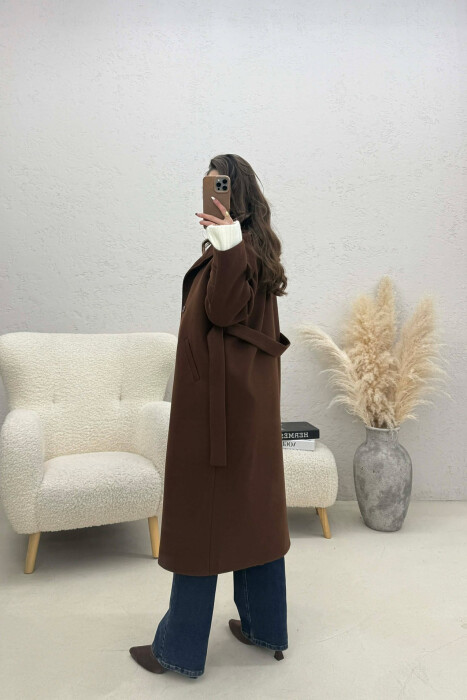 BUTTON DETAILS LONG WOMAN COAT BROWN/KAFE - 2