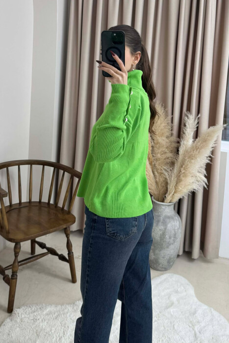 BUTTON SLEVEE HIGH NECK WOMAN SWEATER LIGHT GREEN/JEZB - 4