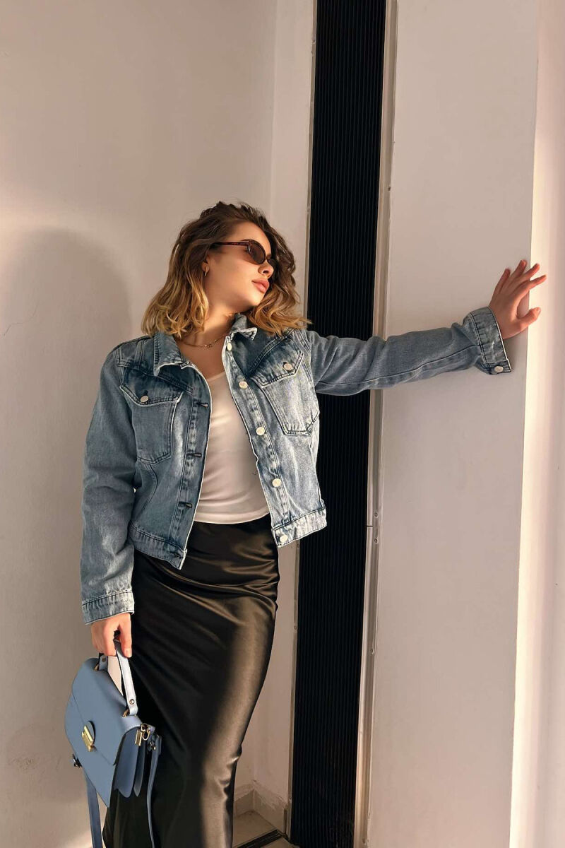 ONE COLOR BUTTON WOMEN DENIM JACKET LIGHTBLUE/BZ - 3