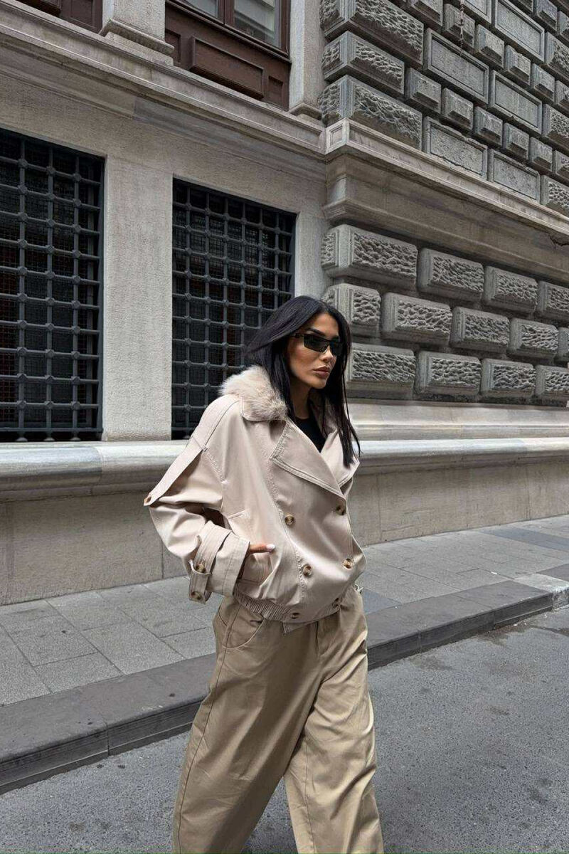 BUTTONS DETAIL FLUFFY NECK SHORT WOMEN JACKET BEIGE/BEZHE - 4