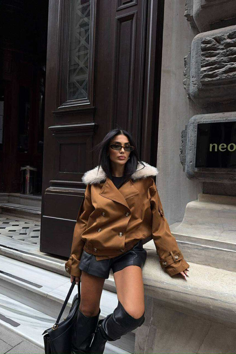 BUTTONS DETAIL FLUFFY NECK SHORT WOMEN JACKET BROWN/KAFE - 1