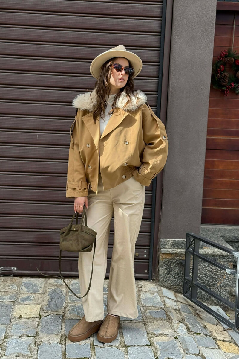 BUTTONS DETAIL FLUFFY NECK SHORT WOMEN JACKET LIGHT BROWN/KAZB - 2