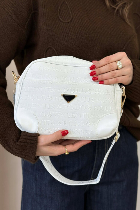 ÇANTE E THJESHTE PER FEMRA NE NGJYRE TE BARDHE - 3