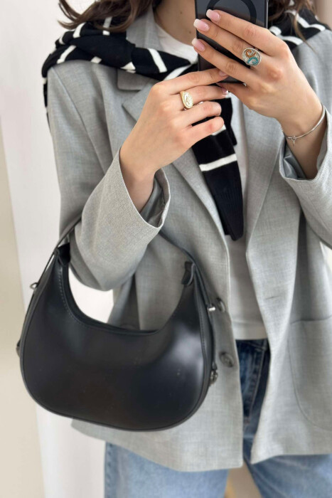 ÇANTË LËKURE E THJESHTË PËR FEMRA NË NGJYRËN E ZEZË - 2