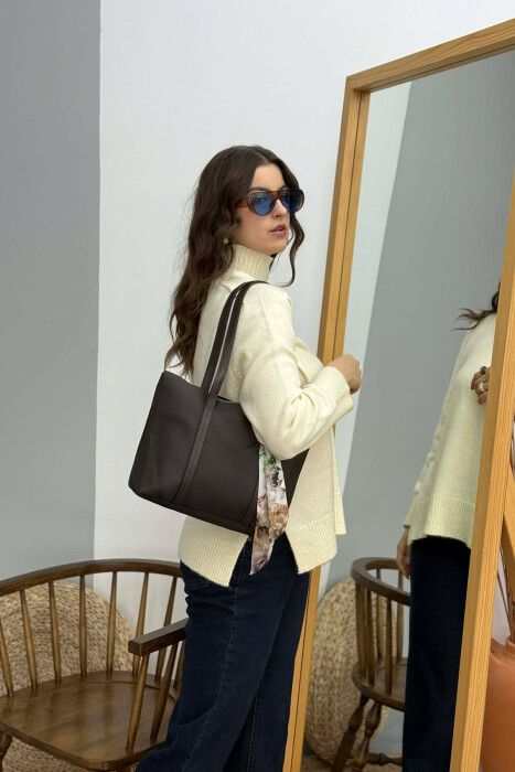 ÇANTE NJE NGJYRESHE ME DETAJIN E SHALLIT DHE ZINXHIR PER FEMRA NE NGJYRE KAFE TE ERRET - 3