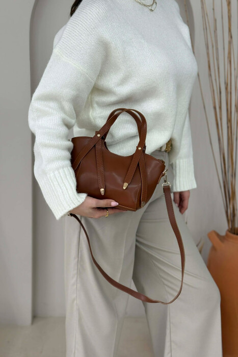 ÇANTE NJE NGJYRESHE LEKURE PER FEMRA NE NGJYRE KAFE - 3