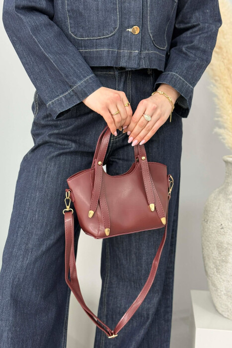 ÇANTE NJE NGJYRESHE LEKURE PER FEMRA NE NGJYRE VISHNJE - 4