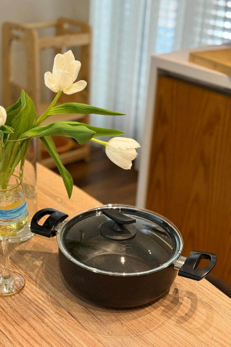 CASSEROLE WITH GLASS LID 22 CM BLACK/ E ZEZE - 4